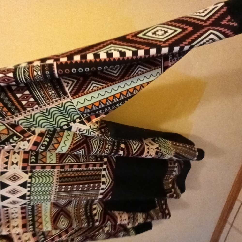 Lularoe Multicolor Geometric Jacket - image 6